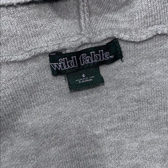 Wild Fable Light Gray Hooded Sweatshirt - Picture 2 of 3